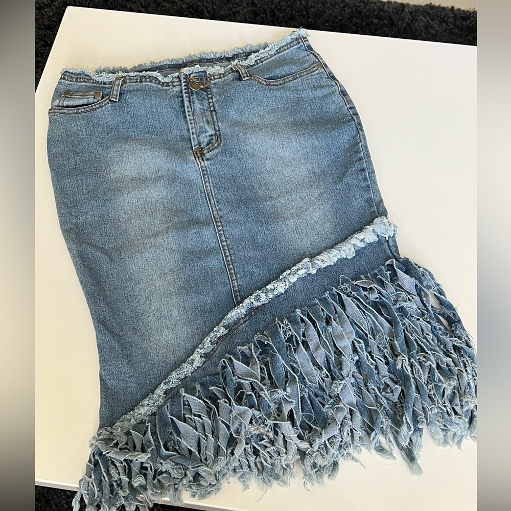 Vintage Y2K denim skirt